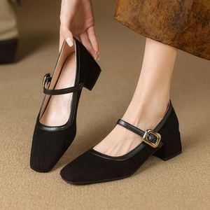 Chaussures pour femmes en daim style coréen, à bout carré, talon bloc mi-haut, bride cheville avec boucle métallique, confortables et décontractées - Product Image 6