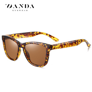 Lunettes de soleil Danda rectangulaires polarisées UV400 à monture complète unisexe, protection solaire tendance, modèle 3332 - Product Image 3