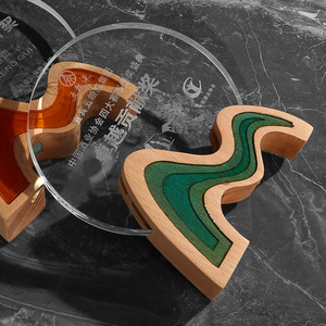 Plaques de trophées en acrylique écologiques personnalisées en gros avec impression UV <span class=keywords><strong>et</strong></span> base en bois pour cadeaux d'entreprise - Product Image 6