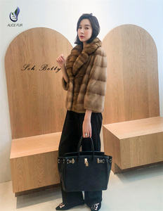 Veste en <span class=keywords><strong>fourrure</strong></span> de <span class=keywords><strong>vison</strong></span> naturelle d'approvisionnement d'usine <span class=keywords><strong>manteau</strong></span> de <span class=keywords><strong>fourrure</strong></span> de <span class=keywords><strong>vison</strong></span> véritable pour l'hiver pour femmes de la mode - Product Image 5