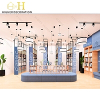 Bibliothèque murale en bois, mobilier de bibliothèque moderne, étagères, table et chaises de bibliothèque
