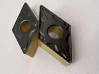 Outil de coupe CNC carré à 90 ° plaquettes de tournage en carbure de tungstène cémenté/DNMG150608-GF de coupe pour l'usinage de finition en fonte