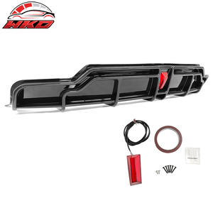 Protector de Parachoques Trasero para Tesla Model 3 2017-2023 Estilo IKON Difusor Negro Brillante con LED Accesorios para Automóviles - Product Image 2