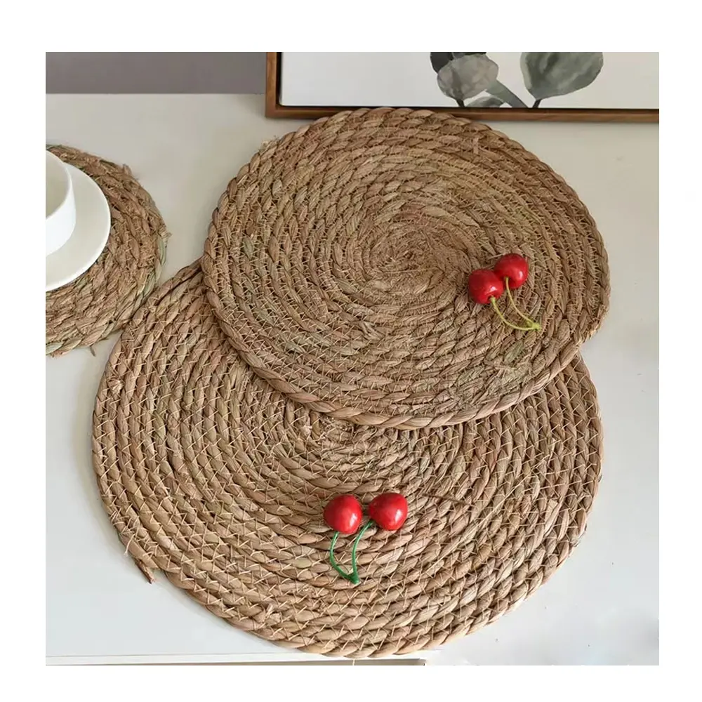 Natural Seagrass Place Mat Hand-Woven Cup Mat Round Woven Placemats Wholesale For Kitchen Dining Table