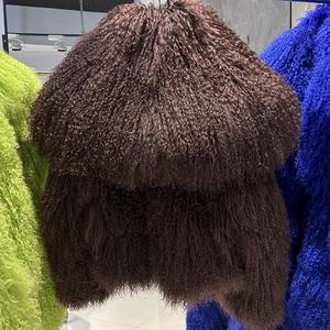 Giacca in <span class=keywords><strong>pelliccia</strong></span> di pecora marrone scuro 2025 invernale <span class=keywords><strong>con</strong></span> collo grande in vera <span class=keywords><strong>pelliccia</strong></span> Mongolia da donna - Product Image 3