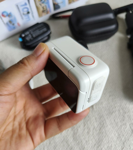 Insta360 GO 3S Original, Cámara Pequeña y Ligera de 39g, Gran Potencial, Úsala en Cualquier Lugar, Úsala en Cualquier Superficie - Product Image 6