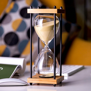 Reloj de Arena de Madera con Marco de Metal Negro, Reloj de Vidrio Beige, Decoración de Mesa para el Hogar, Oficina o Escritorio - Product Image 1