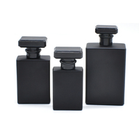 Flacon de parfum en verre noir noir mat rectangulaire portable 30 ml 50 ml 100 ml Flacon pulvérisateur cosmétique en verre carré