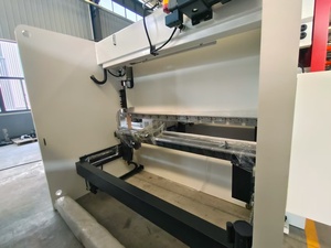 PDS110/<b>3100</b> Press Single Hydraulic Bending Machine for Metal Sheet 110T 3100mm - Product Image 2