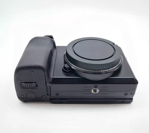 Cámara A6100 95% Nueva con 425 Puntos de Detección de Fase, Amplia Cobertura, Seguimiento en Tiempo Real + AF Ocular en Tiempo Real (Humano/Animal) - Product Image 3