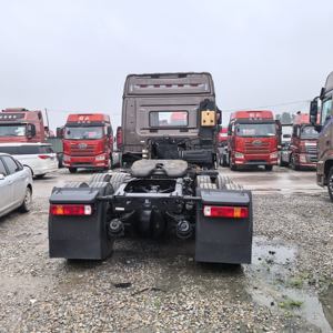 FAW Jiefang JH6 Used 6X4 Tractor 460 HP Speed Ratio 3.08 <b>Heated</b> Fuel Tank Left Weichai Engine 11-20T Load Capacity Mining - Product Image 6