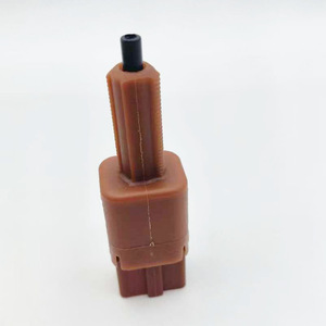 Conector de Interruptor de Luz de Freno Nissan 25300-3RA0A B162 Marrón PP Conector Automotriz - Product Image 4