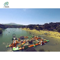 Vente flash : parc aquatique gonflable sur mesure, équipement géant de parc aquatique flottant avec toboggans aquatiques pour la récréation aquatique commerciale