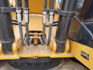 Excavadora de segunda mano 320D2 Excelente rendimiento Excavadora Cat325d usada asequible a la venta a un precio bajo - Product Image 3