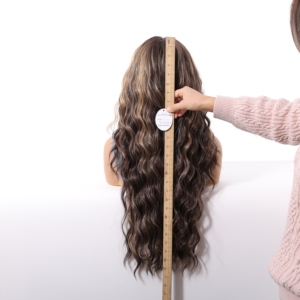 Parrucca Sintetica Futura Fiber 13x6 HD Lace Marrone Scuro e Oro Misto, Lunga Riccioluta Morbida ad Alta Densità, Video Reale, Resistente al Calore - Product Image 4