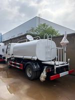 Camion-citerne à eau potable Isuzu 4X2 5000L avec arroseur, à vendre
