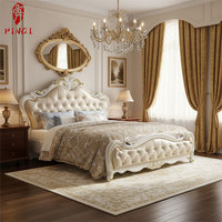 Meubles de chambre à coucher de style européen : lit double extra-large, luxueux, en bois massif, sculpté et en cuir véritable