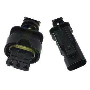 3ウェイパークアシストセンサー延長ハーネス（モパー、テスラ、BMW用） - Product Image 1