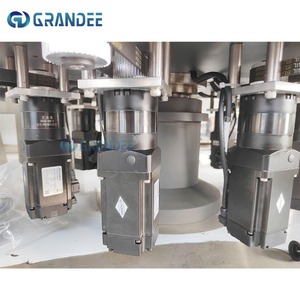 <span class=keywords><strong>Machine</strong></span> de fabrication d'étiquettes <span class=keywords><strong>autocollantes</strong></span> rotatives électriques <span class=keywords><strong>pour</strong></span> bocaux bouteilles de forme irrégulière <span class=keywords><strong>pour</strong></span> moteur d'emballage en papier métallique - Product Image 3