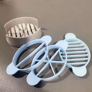 Coupe-œufs domestique 3-en-1 : découpeur <span class=keywords><strong>de</strong></span> peau, séparateur d'œufs et trancheur pour œufs durs, trancheuse à fraises - Product Image 4