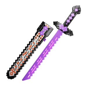 Nouvelle épée lumineuse My World Block Diamond Spark, épée lumineuse dorée à sept couleurs, jouet pour enfants, épée laser cool, cadeau - Product Image 5