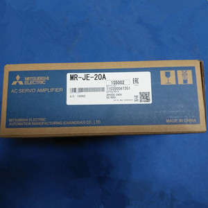 Servoamplificador de CA Mitsubishi Electric MR-JE-20A, 3 Fases, 240V, 50/60Hz, Automatización Industrial - Product Image 1