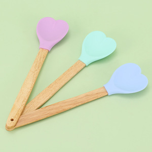 Heart Shaped Silicone Spatula Set Wooden Handle Oven Safe Dishwasher Safe Baking Pastry <b>Tools</b> For <b>Desserts</b> Eggs Chocolate Cake - Product Image 3