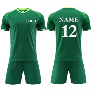 Completi da <span class=keywords><strong>Calcio</strong></span> per Club, <span class=keywords><strong>Maglie</strong></span> da Allenamento <span class=keywords><strong>Personalizzate</strong></span> in Sublimazione, Divise da <span class=keywords><strong>Calcio</strong></span> Rosa <span class=keywords><strong>Personalizzate</strong></span> - Product Image 4