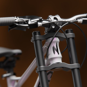 Bicicleta de Montaña para Niños Little Explorer de 22 Pulgadas con Cuadro de Suspensión Trasera y Asiento Ajustable para Edades de 8 a 12 Años - Product Image 2