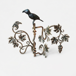Manija de puerta de hierro forjado resistente al óxido con un diseño de pájaro y enredaderas, fácil de instalar, diseñada para decoración de puertas. - Product Image 1