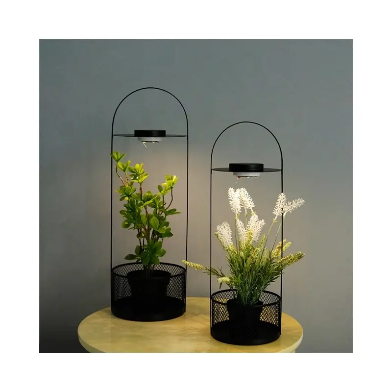 أصيص زهور معدني LED, أصيص زهور معدني LED مزود بمحاكاة زهور للاستخدام الداخلي في الغرفة ديكور على شكل فانوس للزينة المنزلية
