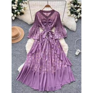 Gerimpelde Jurken Europese Amerikaanse Jurk Voor Vrouwen 2025 Nieuwe High Street Style <span class=keywords><strong>Nail</strong></span> Kraal Ruffle Rand Splitsen Lange Vestidos - Product Image 3