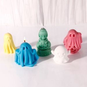 Molde de Silicona para Velas Aromáticas TangChu Cute Monster Squad, para Decoración de Fiestas, Regalo Único y Ambiente Gótico - Product Image 1