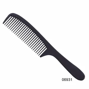 Vente en gros, peigne de salon antistatique et résistant à la chaleur <span class=keywords><strong>pour</strong></span> hommes et femmes, peigne à dents larges en plastique noir <span class=keywords><strong>pour</strong></span> la coupe de cheveux/coiffage/quotidien - Product Image 1