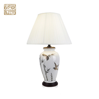 Lampe de chevet en céramique de style européen à lumière blanche chaude, prix d'usine de Guangzhou, pour la décoration de la maison