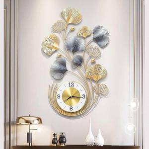 Horloge murale design vintage en métal de haute qualité en laiton aluminium fer analogique Quartz beau décor à la maison horloge suspendue - Product Image 1