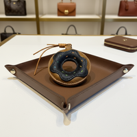 YUBO CUIR De Luxe À La Main Donut Sac Pendentif Français En Cuir De Chèvre Sac Charmes À La Main À Coudre En Cuir Donut Sac Suspendu Ornement