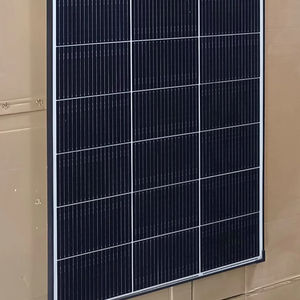 Panneau <span class=keywords><strong>solaire</strong></span> TOPCon fiable de 250 W 18 V à cadre noir pour l'alimentation <span class=keywords><strong>autonome</strong></span> des sites éloignés - Product Image 1