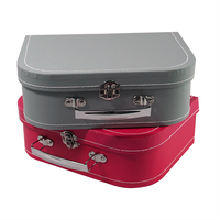 Boîte d'emballage personnalisée en carton miniature pour enfants, bébé, couverture rétro, valise colorée, boîte cadeau pour bonbons avec poignée