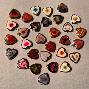 จี้สร้อยคอรูปหัวใจ/วงรีลายดอกไม้กดแบบวินเทจขายส่ง กรอบทอง/เงิน สไ<span class=keywords><strong>ต</strong></span>ล์โบโฮมินิมอล - Product Image 6