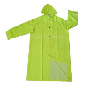 Fabrika üreticisi fiyat açık iş su geçirmez yağmurluk ağır PVC Polyester yağmurluk erkekler için
