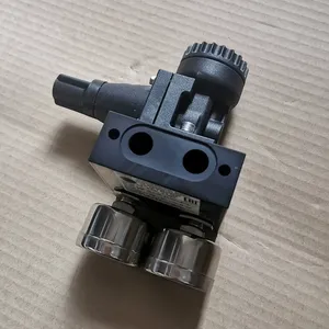 Van điều khiển áp suất 3241 van bi với 3730 định vị và <span class=keywords><strong>Samson</strong></span> 3372 thiết bị truyền động 4708 điều chỉnh cho toàn bộ van điều khiển - Product Image 5