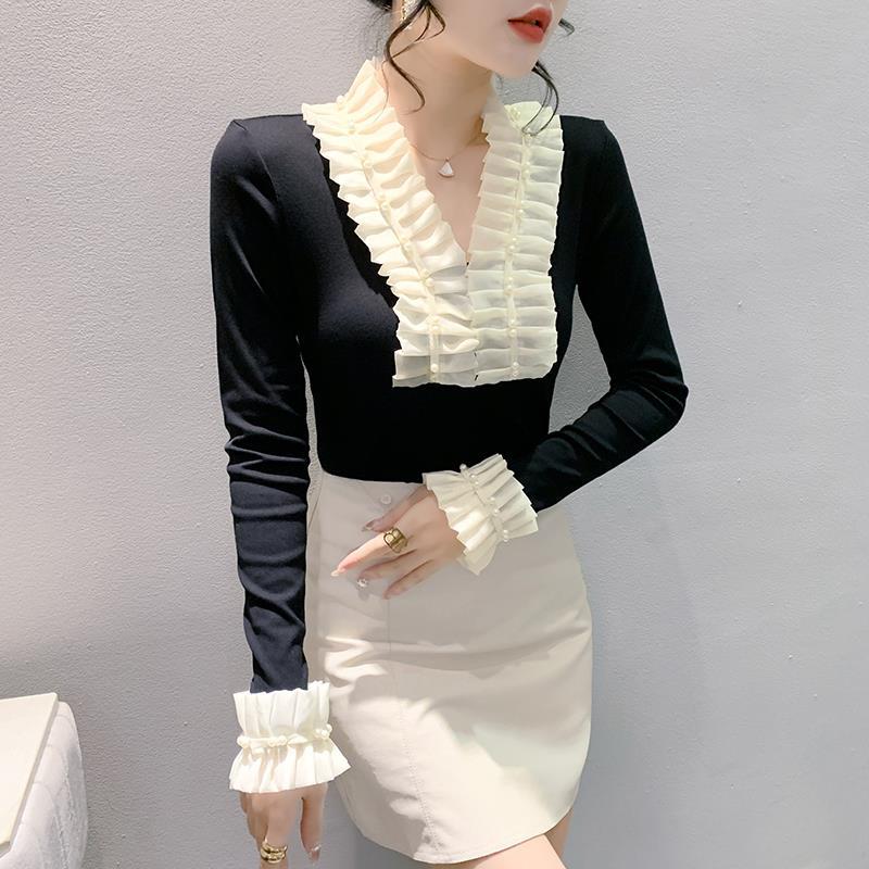 Black apricot color
