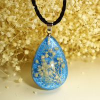 Bijoux bohèmes pendentif en alliage de cristal amour coeur collier jaune fleur séchée pendentif acrylique collier géométrique