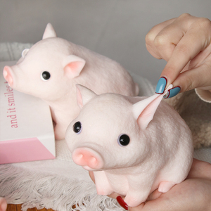 Adorable jouet à presser en forme de cochon, en TPR souple, anti-stress et sensoriel, cadeau idéal pour les garçons, les filles et les enfants - Product Image 3