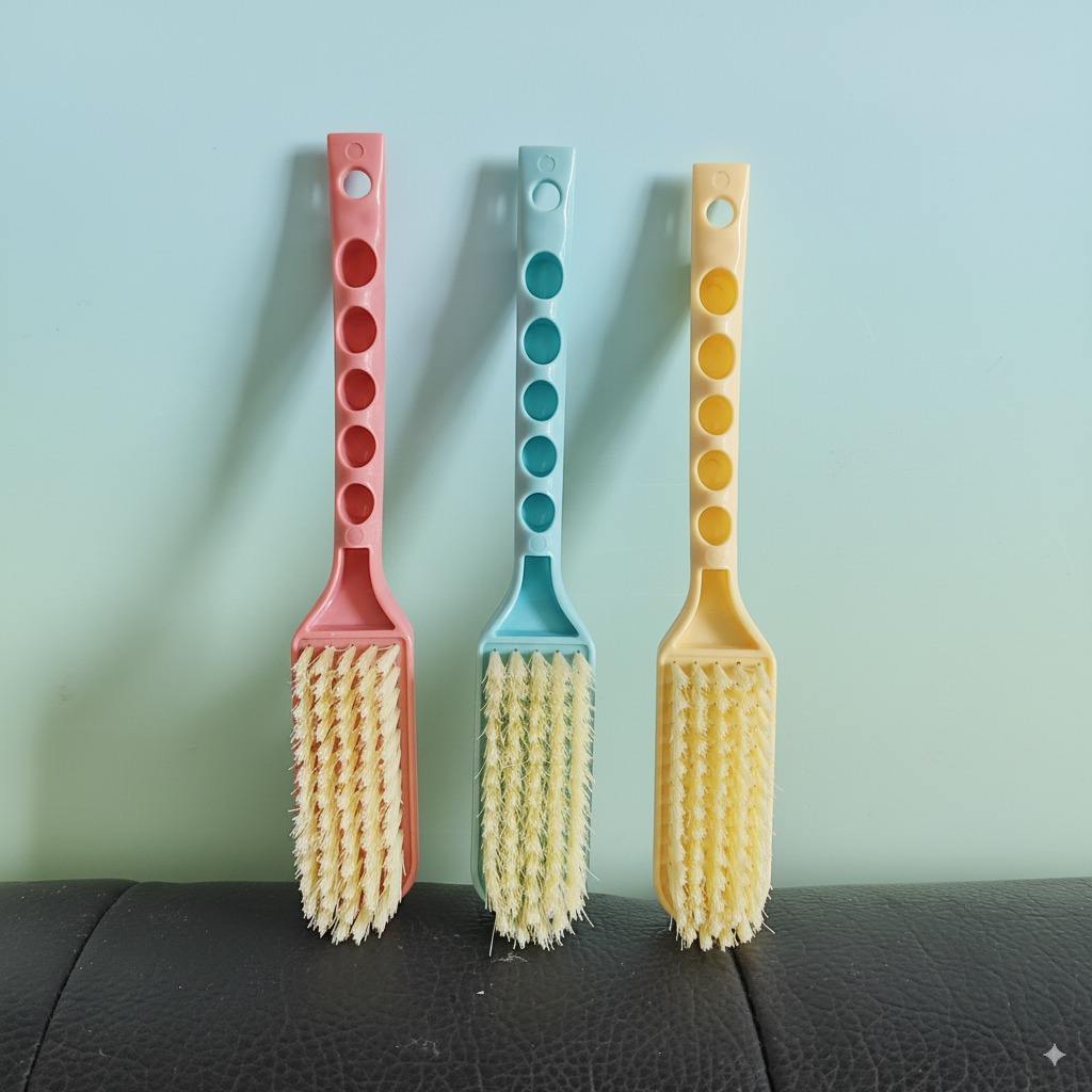 แปรงขัดรองเท้าขนนุ่มสีเหลือง