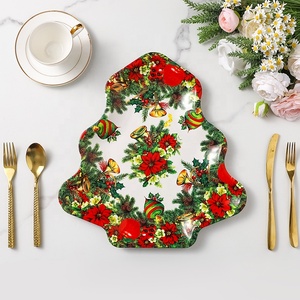 Jumpforever en forme de sapin de Noël Joli plateau en plastique Cadeau de bonbons personnalisé Assiettes réutilisables en plastique pour la fête - Product Image 2