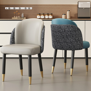 Set di <span class=keywords><strong>Sedie</strong></span> da Pranzo, Arredamento Nordico Moderno <span class=keywords><strong>in</strong></span> Tessuto, Legno, <span class=keywords><strong>Pelle</strong></span> e Metallo, <span class=keywords><strong>Sedie</strong></span> di Lusso Nere e Dorate per Sala da Pranzo e Ristorante - Product Image 2