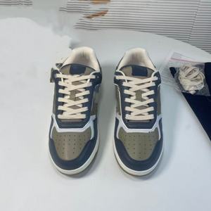 Zapatos Deportivos de Cuero Genuino de Marca Clásica de Lujo, con Amortiguación, Suela Gruesa, Diseño Casual de Alta Calidad por Diseñadores - Product Image 5