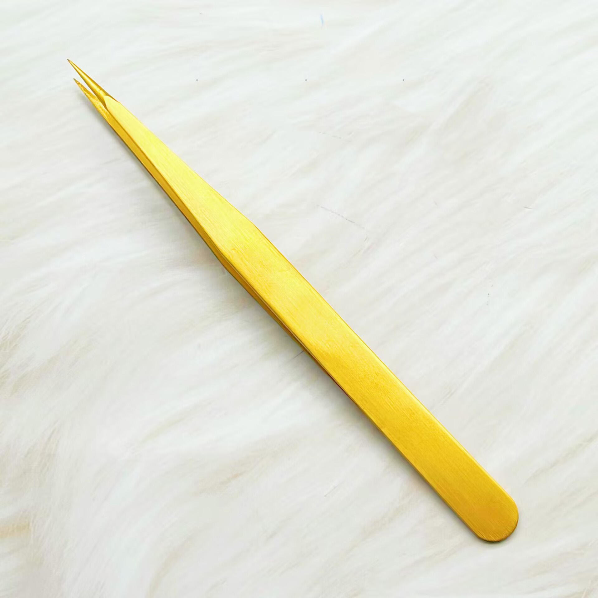 Large Eagle-Beak Tweezers